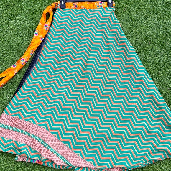Reversible Flowy Gypsy Maxi Skirt, OS - Picture 7 of 11